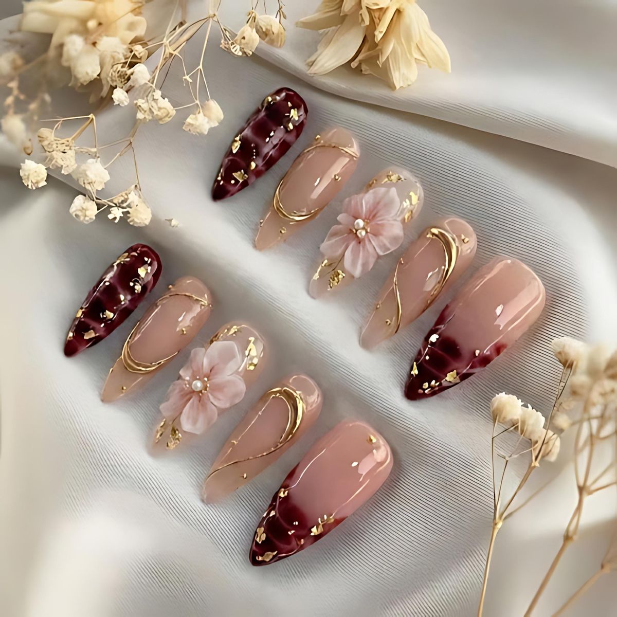 Alternative view of Velvet VIP